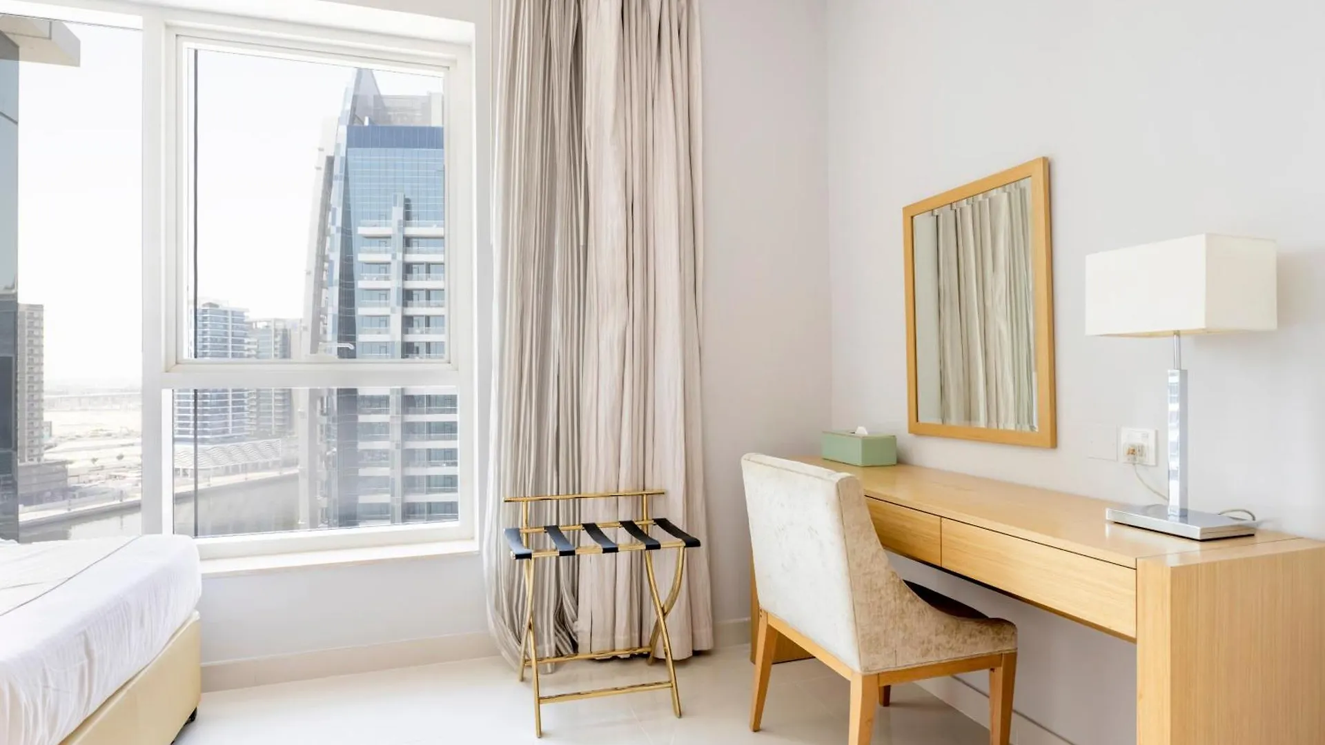 Damac Canal Views Residences Dubai United Arab Emirates