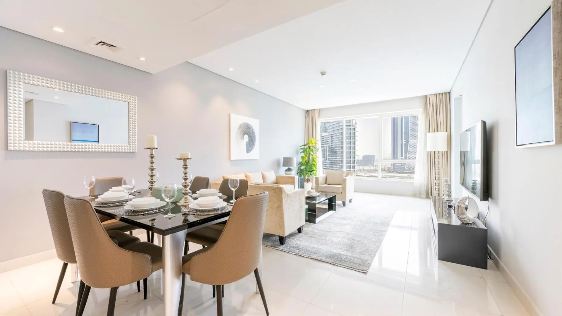 ***** Aparthotel Damac Canal Views Residences Dubai United Arab Emirates
