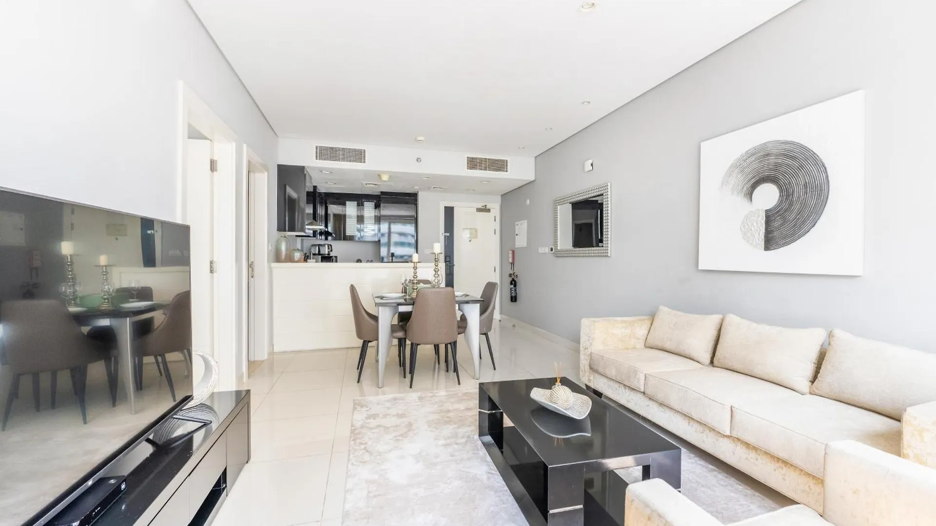 Aparthotel Damac Canal Views Residences Dubai