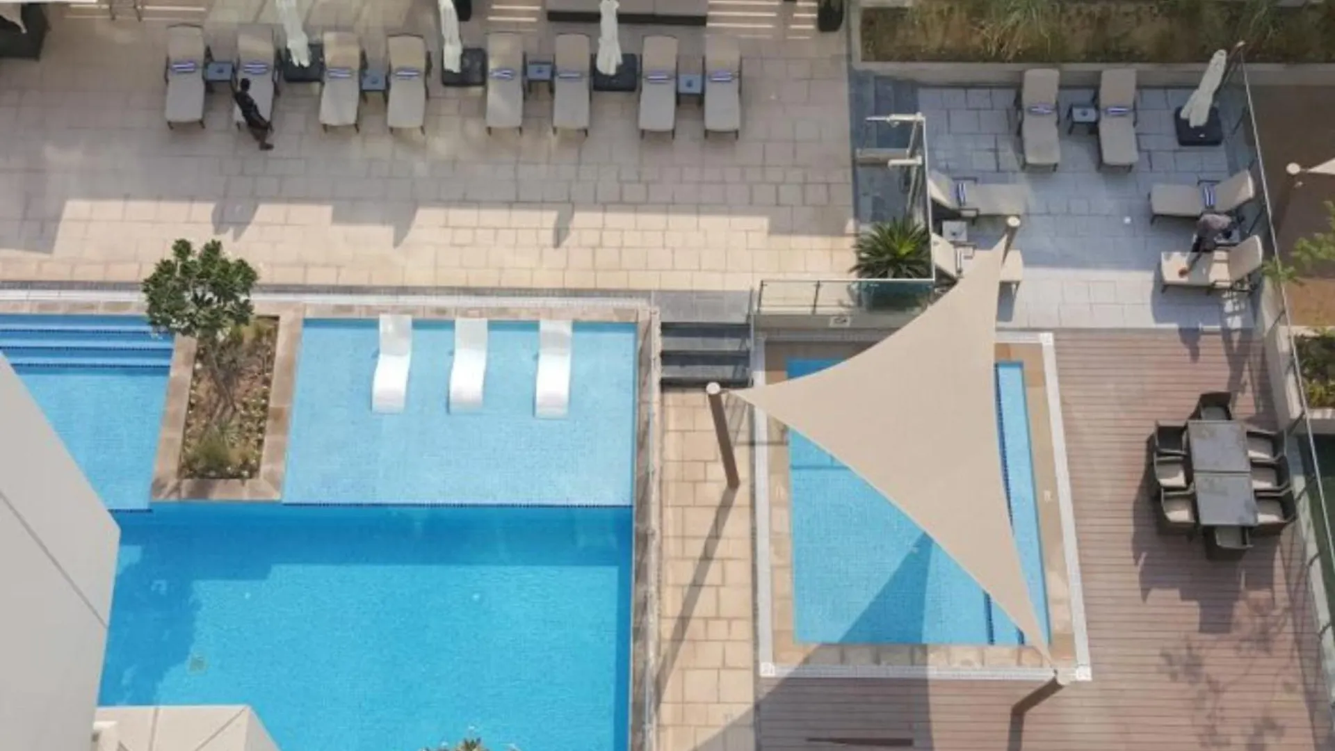 Damac Canal Views Residences Dubai United Arab Emirates